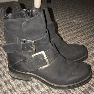 Steve madden booties